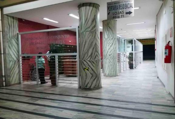 Comodidade E Seguranca No Centro Belo Horizonte Bagian luar foto