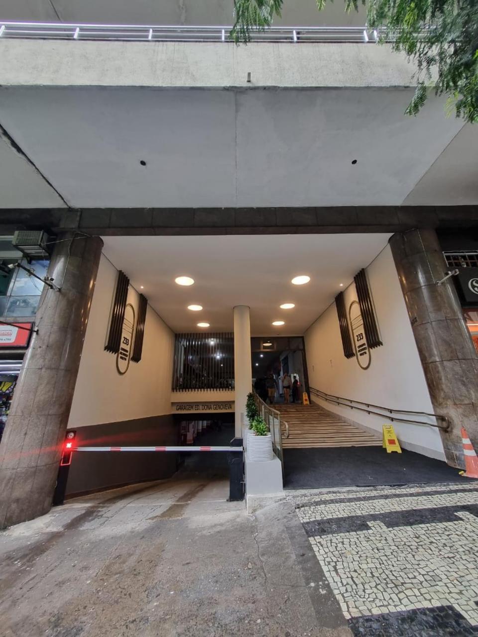 Comodidade E Seguranca No Centro Belo Horizonte Bagian luar foto